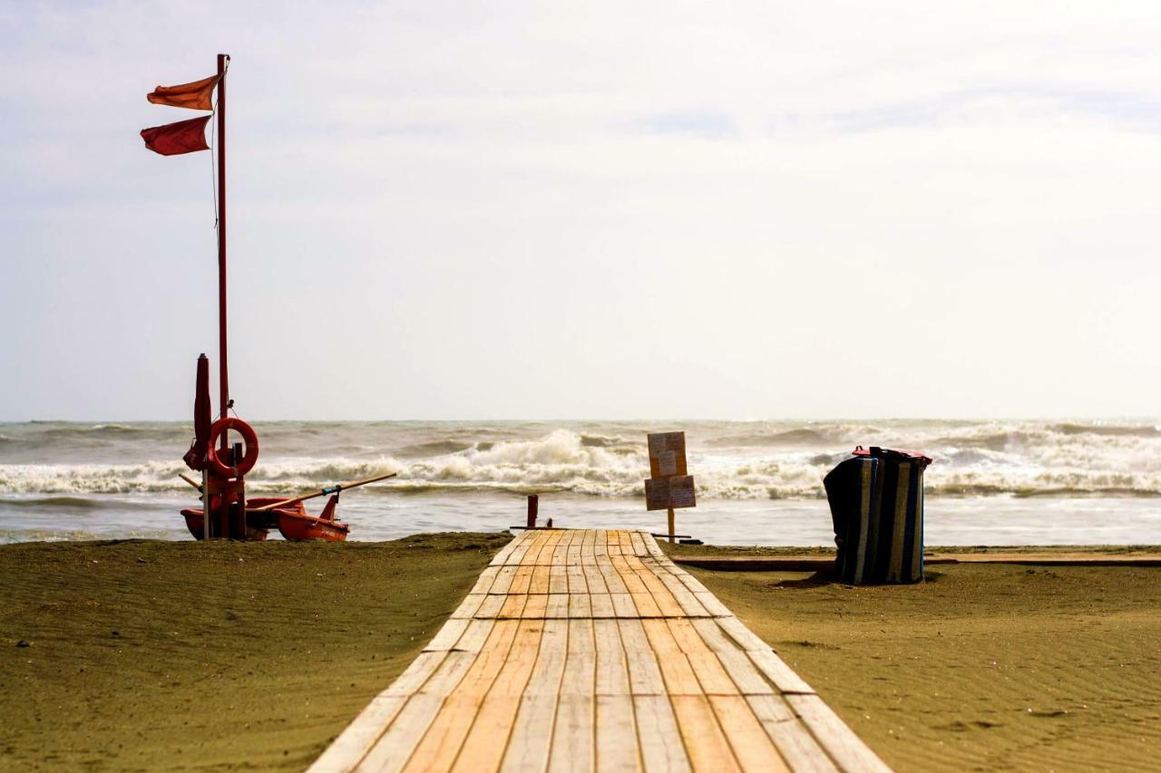 Open Space On The Sea Of Rome !:) Leilighet Lido di Ostia Eksteriør bilde